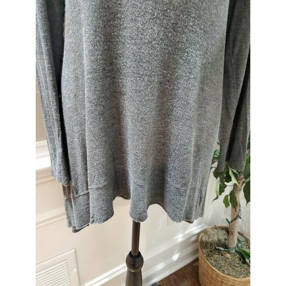 Camille & Company Women's Gray Rayon Round Neck Long Sleeve Top Tunic Size Large - Picture 4 of 9